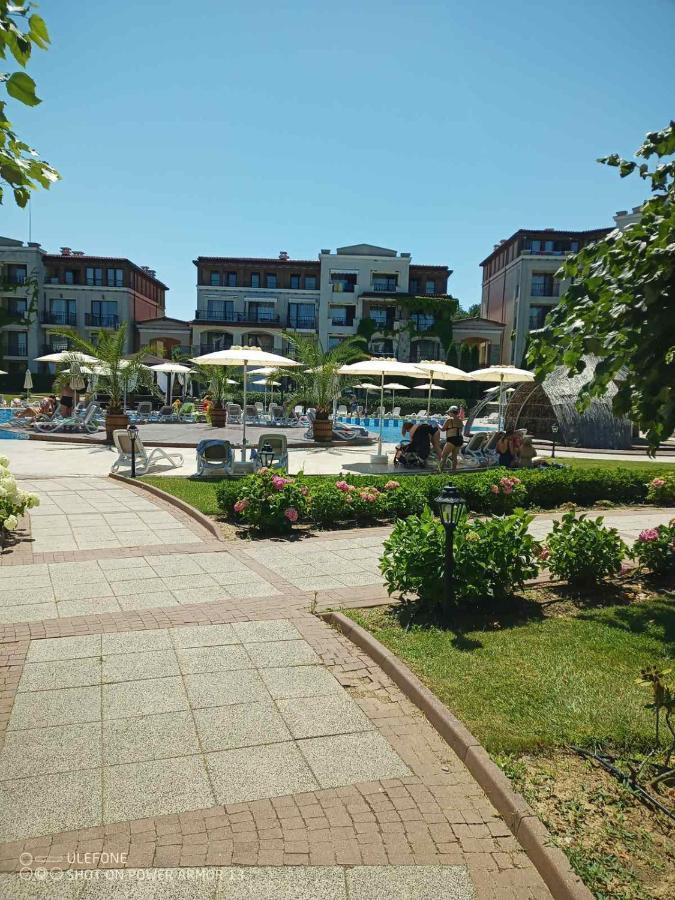 Green Life Beach Resort Apartement - Sosopol Exterior foto