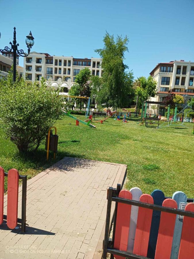 Green Life Beach Resort Apartement - Sosopol Exterior foto