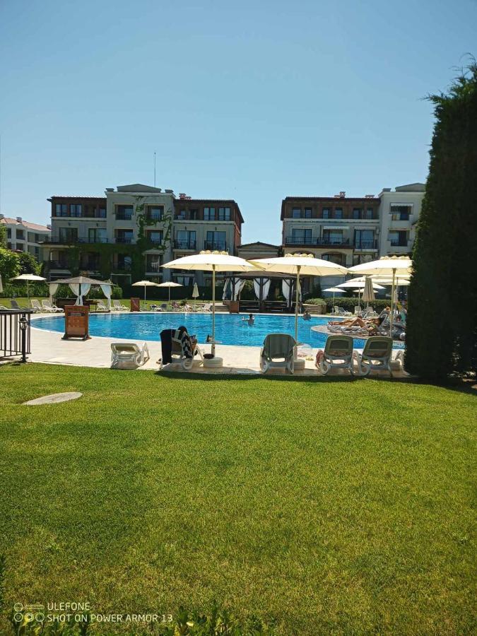 Green Life Beach Resort Apartement - Sosopol Exterior foto